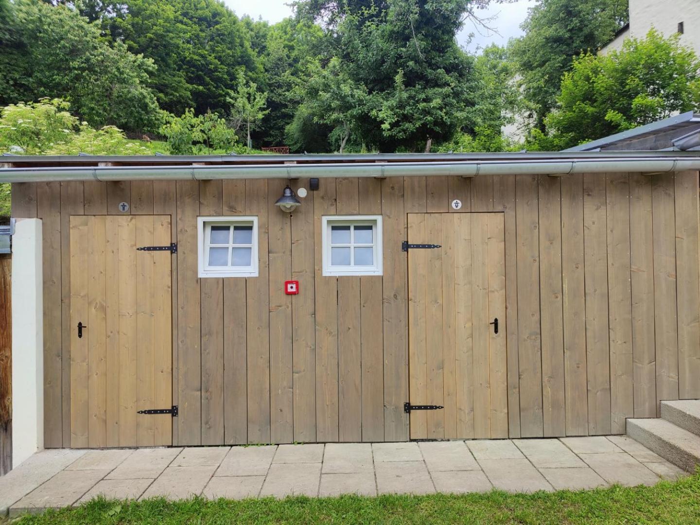 Stanovanie Pod Starym Zamkom - Camping Banská Štiavnica Dış mekan fotoğraf